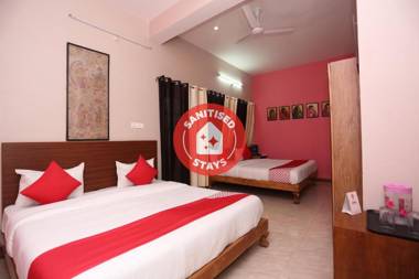 OYO Flagship 19120 The Classio Guest House