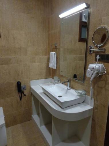 Hotel Millenia Regency Lucknow