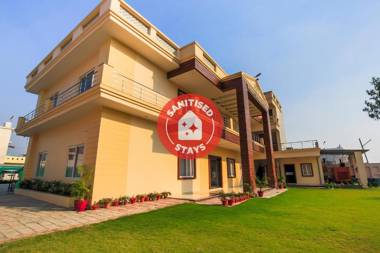 OYO 37289 Vaibhav Laxmi Paradise