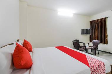 OYO 29308 Virasat Shaheed Path Inn