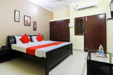 OYO 48926 Heritage Guest Inn