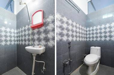 OYO 43886 Fanatic Inn and Banquet