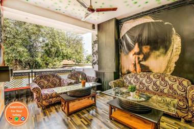 Goroomgo Stay Inn Charbagh Lucknow