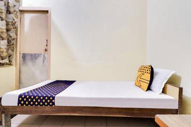 SPOT ON 68989 Hotel Ashish