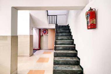 SPOT ON 68989 Hotel Ashish