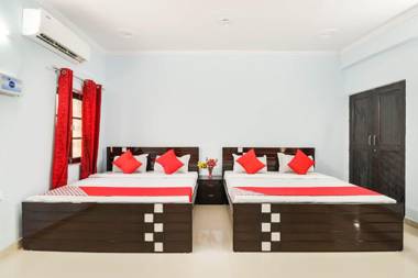 OYO Flagship 69004 Mauryan's Guest House