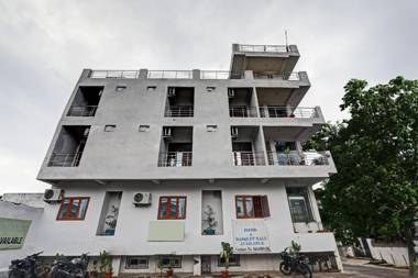 Collection O 82309 Stay Inn