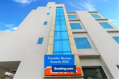 FabExpress Global Inn Gold