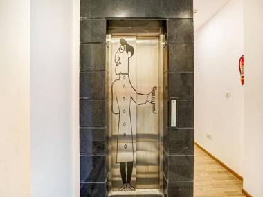 OYO Townhouse 380 Sector 19 Indiranagar