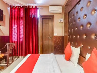 OYO 74259 Sai Guest House