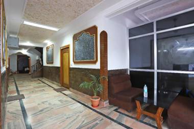 OYO Flagship 76697 Hotel Park Awadh