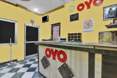 OYO 81055 The Best Hotel