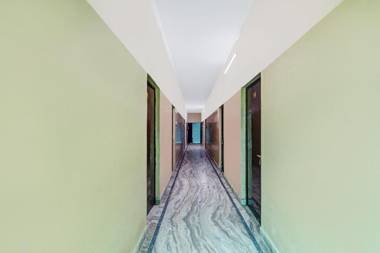 SPOT ON 81360 Trimurti Green's