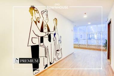 OYO TOWNHOUSE 225 ASHIYANA MUKUT BAZAR