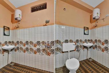 OYO Flagship 83411 Hotel Lakhnavi Inn