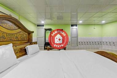OYO 84430 Shubham Hotel
