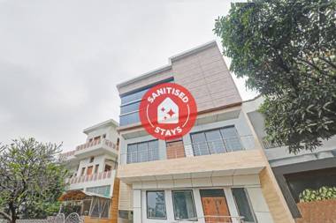 Capital O 85097 Hotel KPR Inn