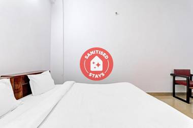 OYO 85793 Divyata Pride Jankipuram