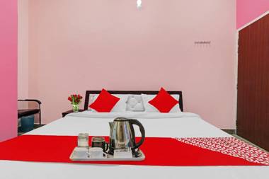 OYO 86145 Ashoka Complex