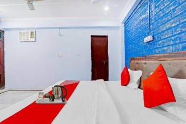 OYO 87646 Hotel Pacific Blue