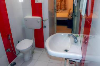 TR'S Edifice - A Luxury Guest House