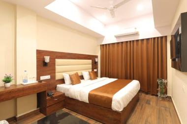 skyline - Airport View