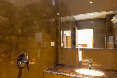 Townhouse OAK VS Bandhan