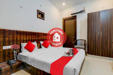 OYO Flagship 92284 Hotel Prisha Inn