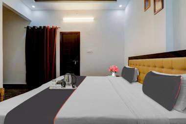 OYO Flagship 92252 HOTEL KAMAKSHI