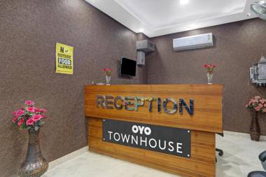 Townhouse 1094 North Inn