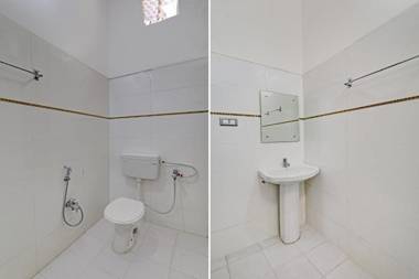 Collection O 92976 Hotel Paradise