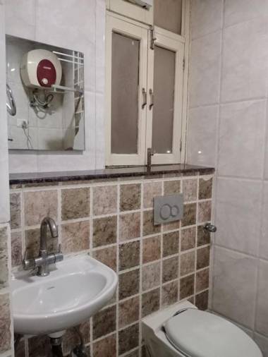 Hotel Sky High By WB Inn