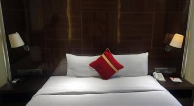 Rrichmond Hotels And Villas