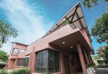 StayVista at Villa 39