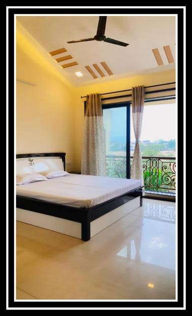 The Emerald Hillside Villa 2