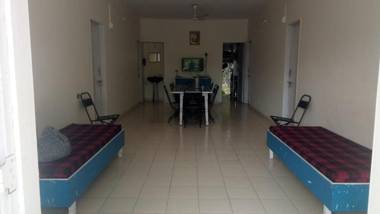 Avishkar Holiday Home 10BHK