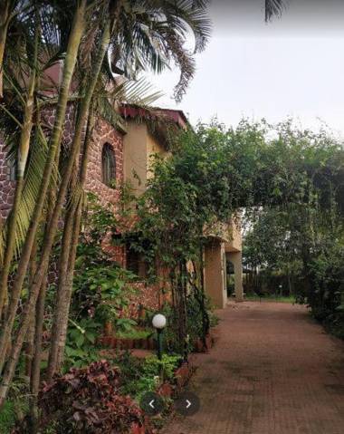 Mangirish Bungalow 4BHK