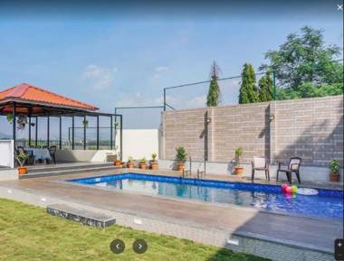 7BHK VILLA with Wonderful View and Good Food