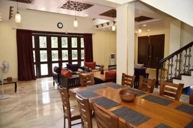 6BHK Luxurious VIlla