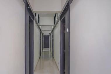 Collection O 74768 Shri Sai Mangalam