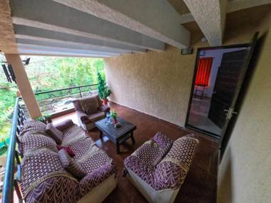 Beautiul REO Villa 4Bhk With Bath Tub Lonavala