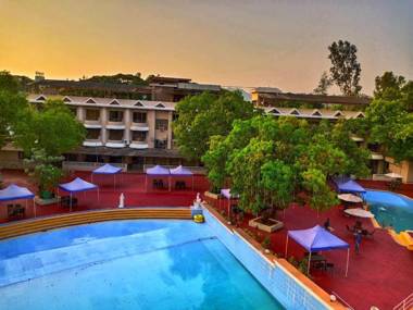 Aron Resort & Spa Lonavala