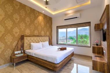 SaffronStays Juniper