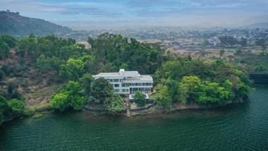 ama Stays & Trails White House Lonavala