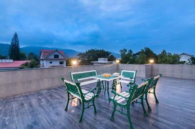 SaffronStays Le Reve Lonavala