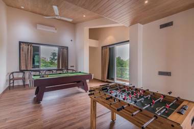 SaffronStays Le Reve Lonavala