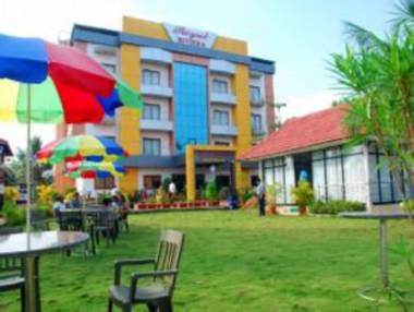 Royal Riviera Hotel & Resort