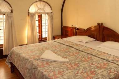 Aqua Jumbo Houseboats