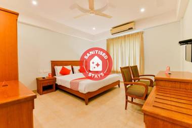 Capital O 17227 Vembanad Tourist Home