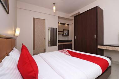 OYO 18659 The Origin